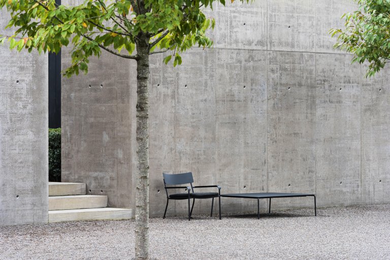 Serax August fauteuil Zwart