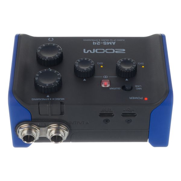 Zoom AMS-24