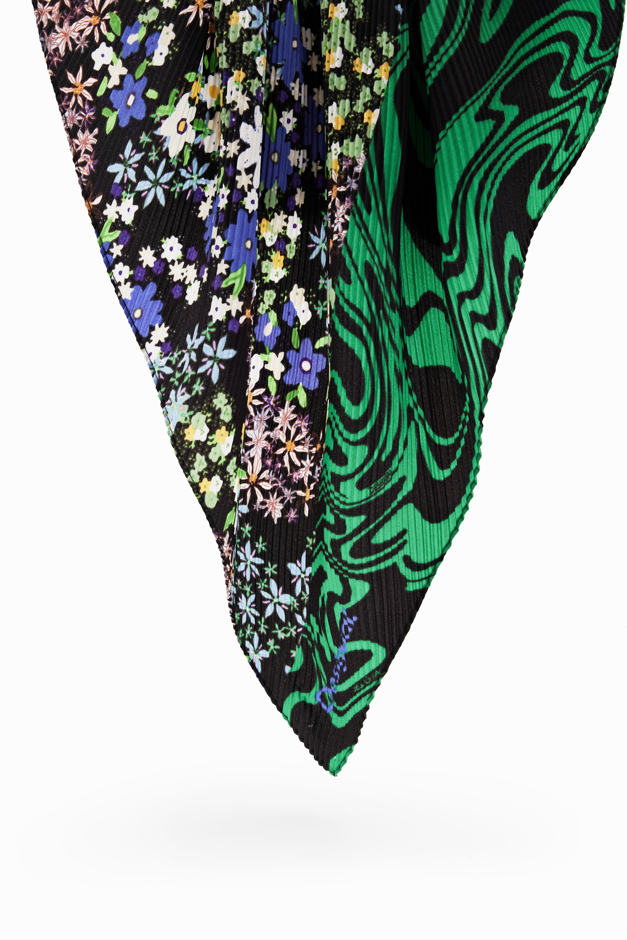 Foulard carré plissé