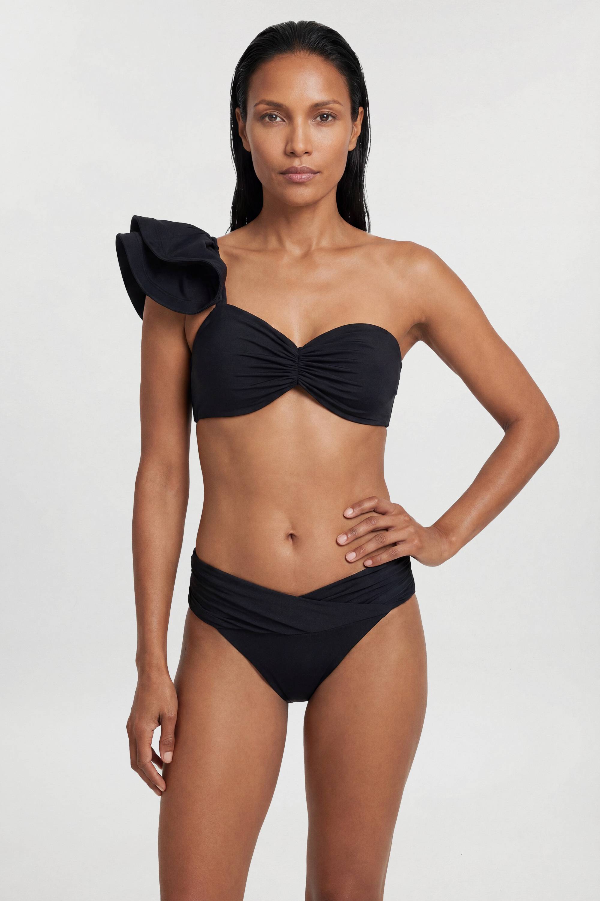 KarenMillen Haut De Bikini À Volant Asymétrique Drama