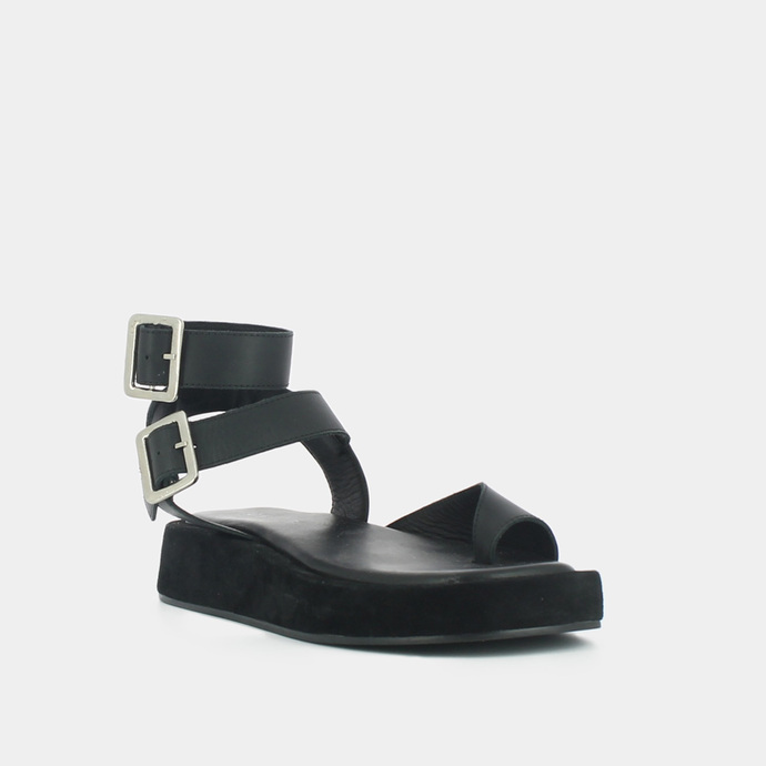 Sandales à plateformes et brides larges  en cuir noir