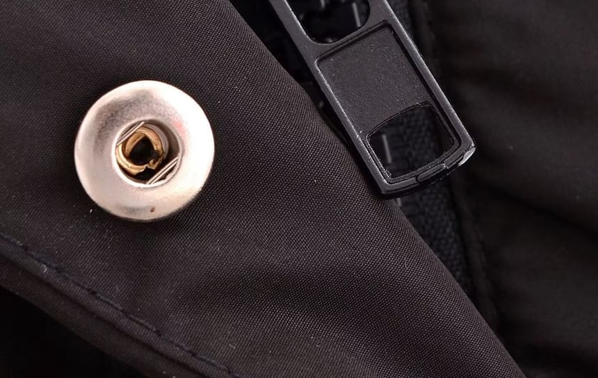 Susaine - Hooggesloten effen gewatteerd vest met rits