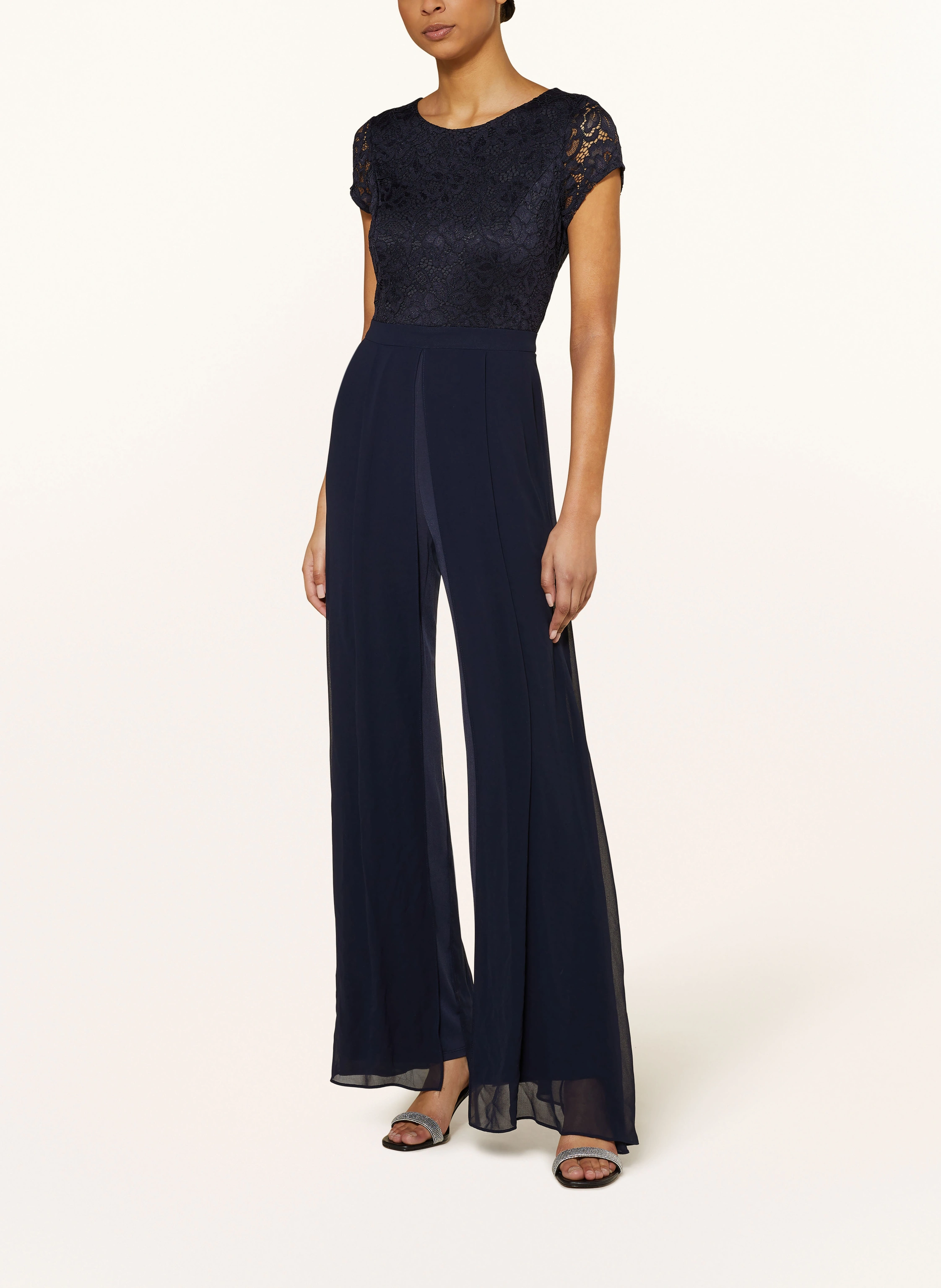 Vera Mont Jumpsuit mit Spitze