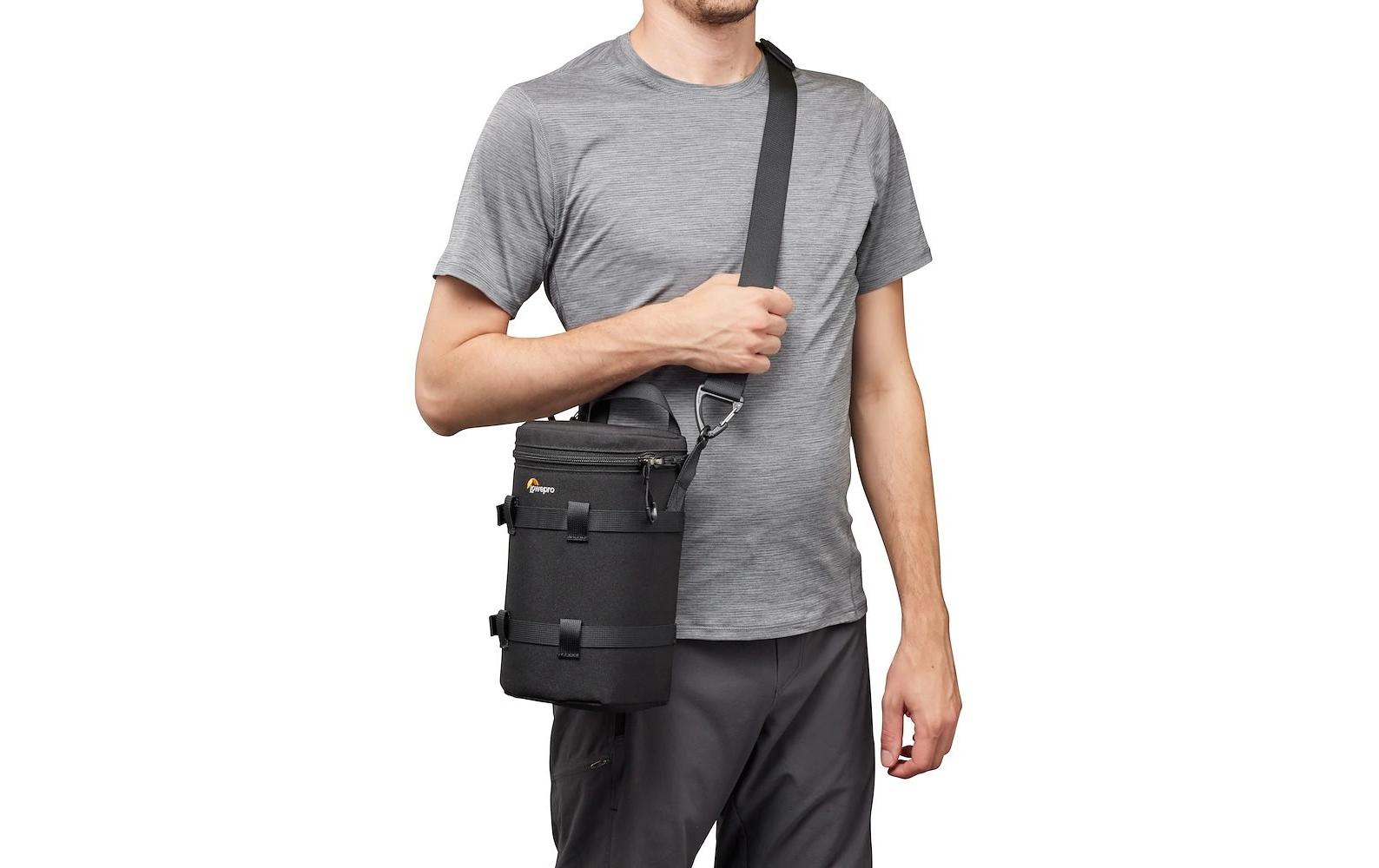 Objektivtasche ProTactic LCS 12 x 24 IIIGepolsterte Tasche mit Zurrgurt für Objektive bis zu 12 cm Durchmesser und 24 cm Länge