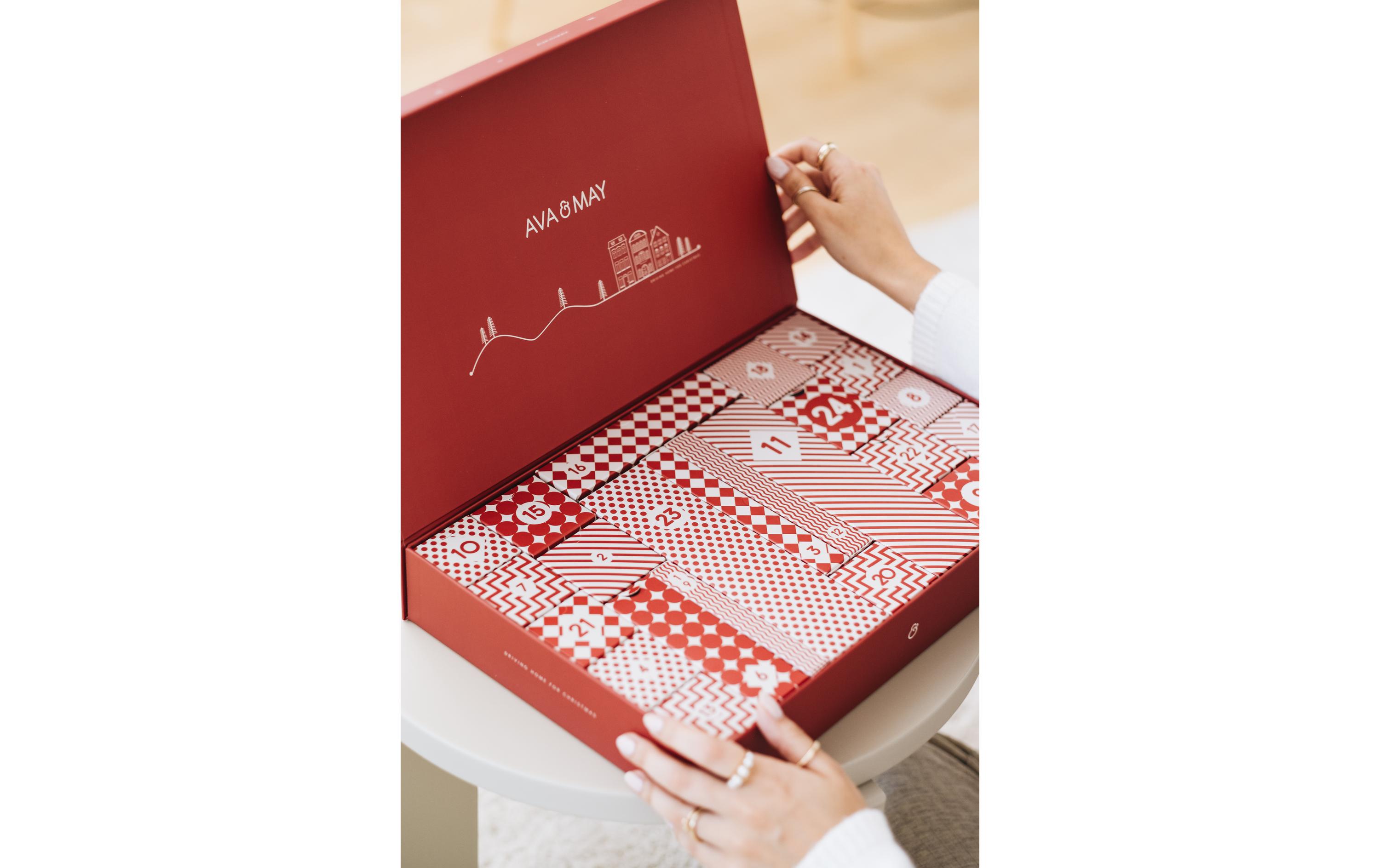 Adventskalender Duftkerzen und Diffuser<br>Adventskalender mit Mini-Produkten