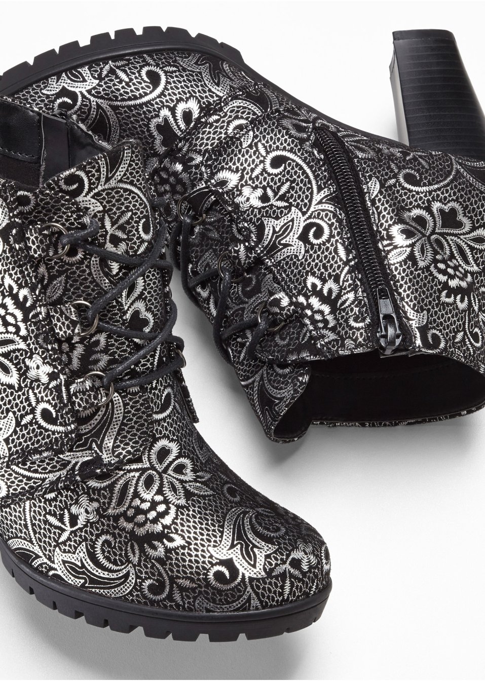 Bottines à lacets