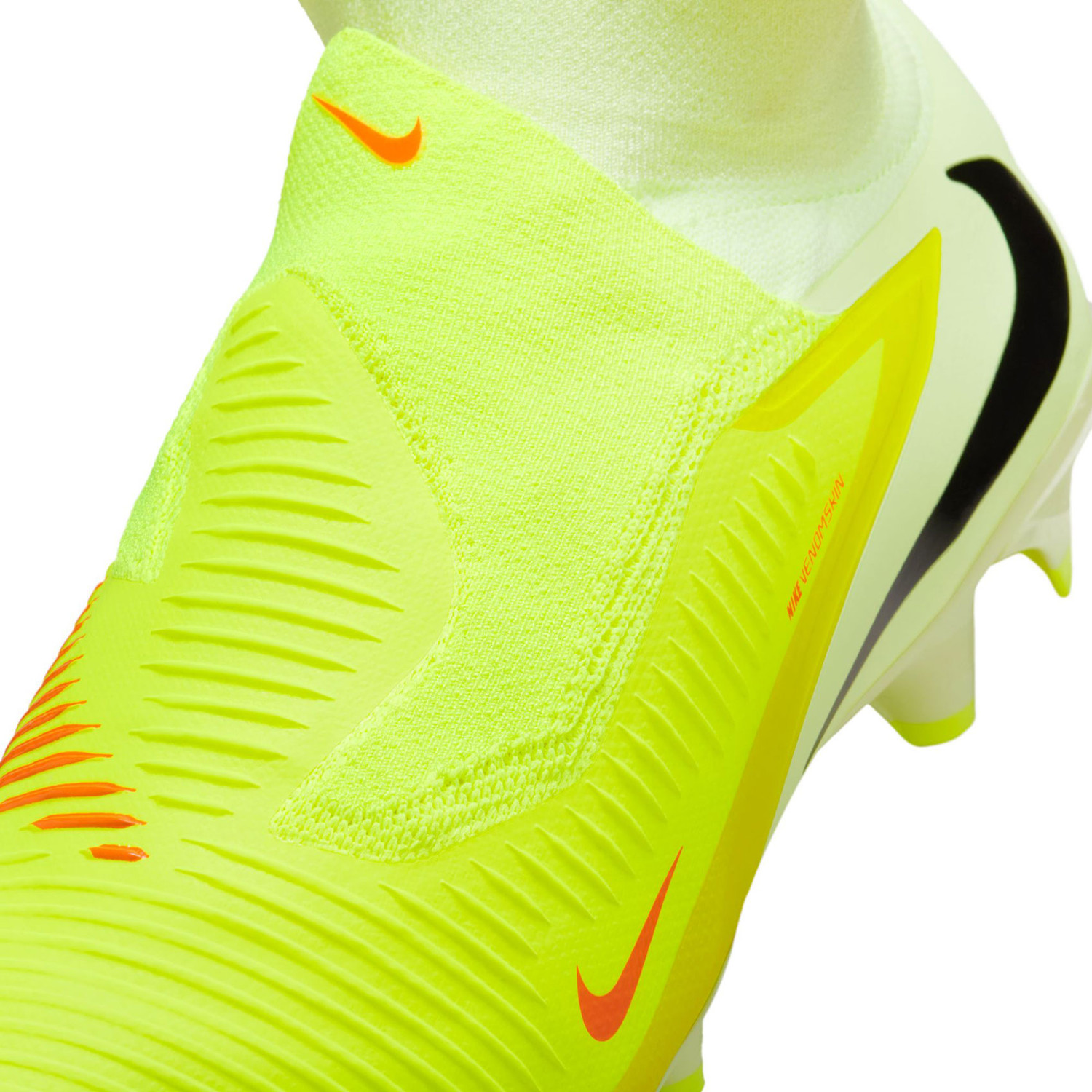 Nike Phantom 6 High Pro FG