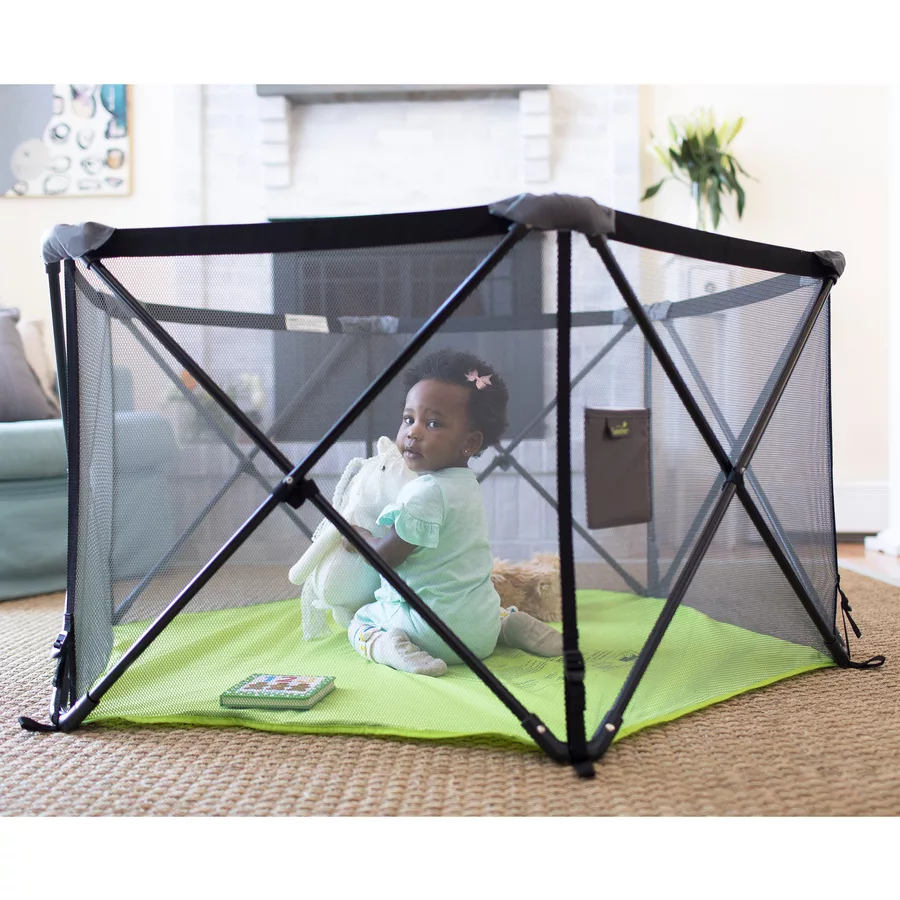 summer™ by ingenuity Pop 'N Play Lauftstall