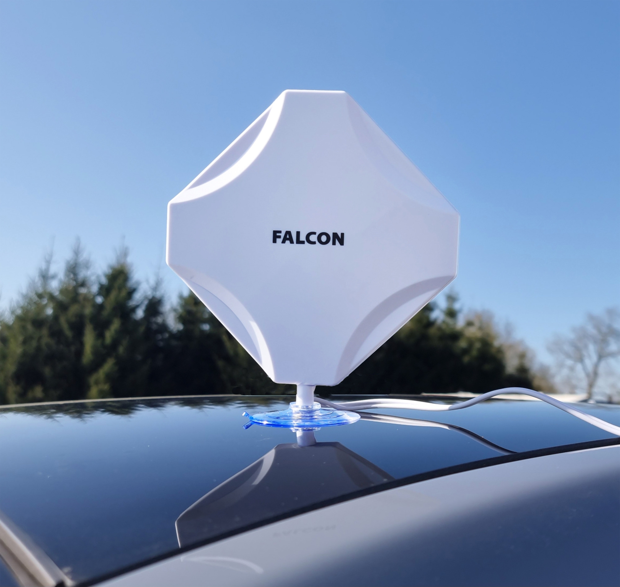 Falcon EVO 5G Flex LTE Dachantenne und Fensterantenne mit mobilem 1800 Mbit 5G Cat 22 WLAN Router