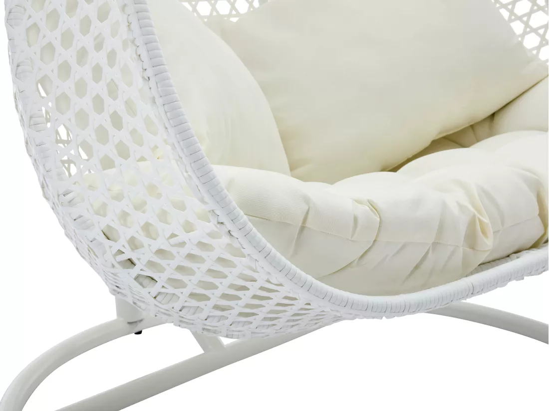 Fauteuil suspendu 2 places en résine tressée - Blanc et coussin beige - VAHINA de MYLIA