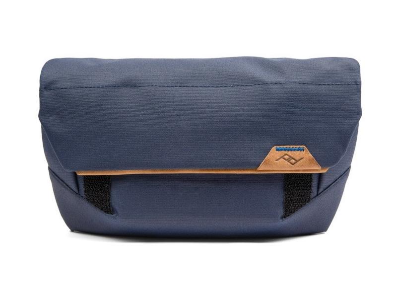 Peak Design Kamera-Tasche Field Pouch v2 Dunkelblau 2-in-1 Tragetasche mit komprimierbarem Bag-Organizer