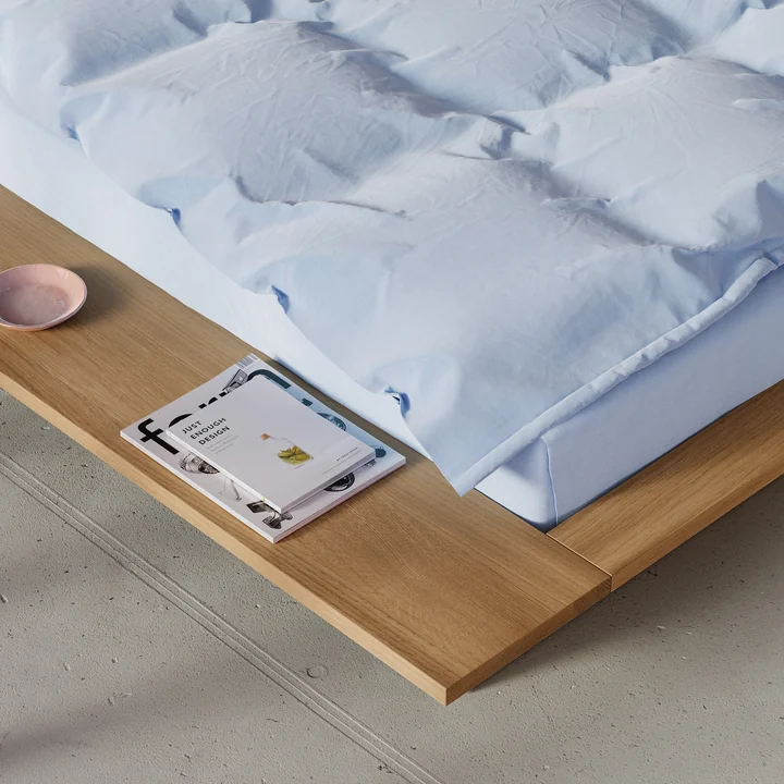 OUT Objekte unserer Tage - Faro Bett Large, 180 x 200 cm, Eiche massiv gewachst