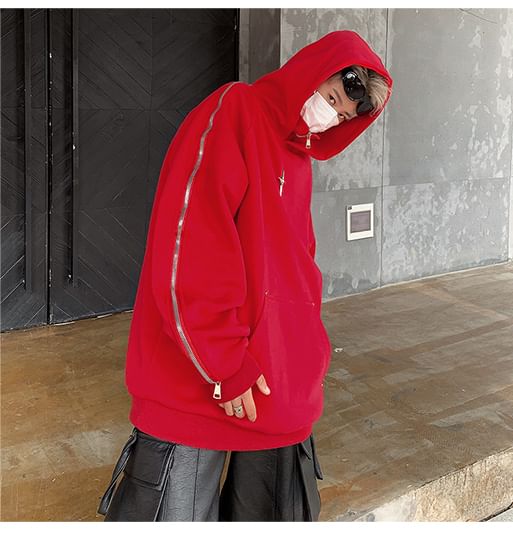 AXEN - Star Accent Half-Zip Hoodie