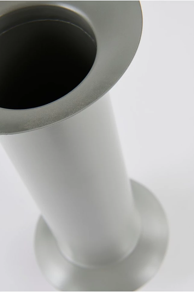 TORY vase