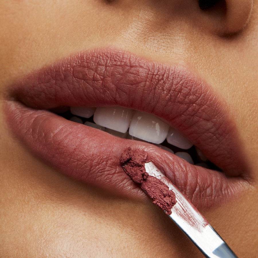 MAC Powder Kiss Lipstick Sultry Move 3g