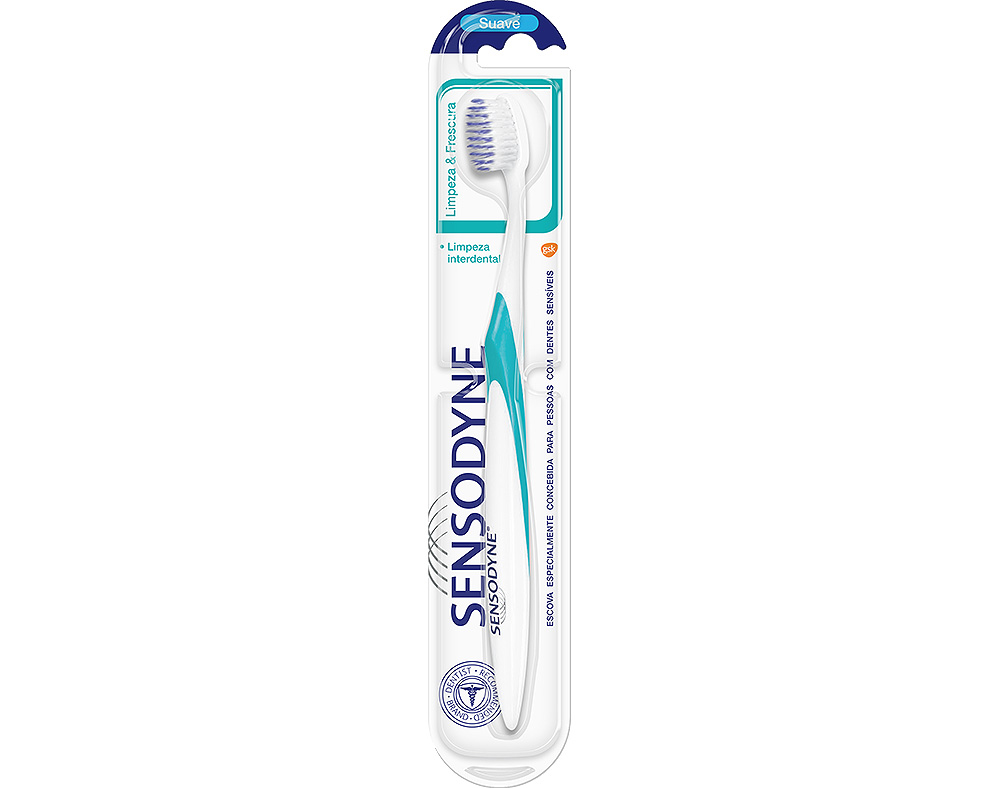 Escova de Dentes Limpeza E Frescura Suave Sensodyne 1un
