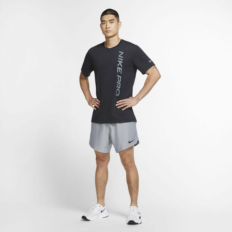 Nike Pro T Shirt Sort