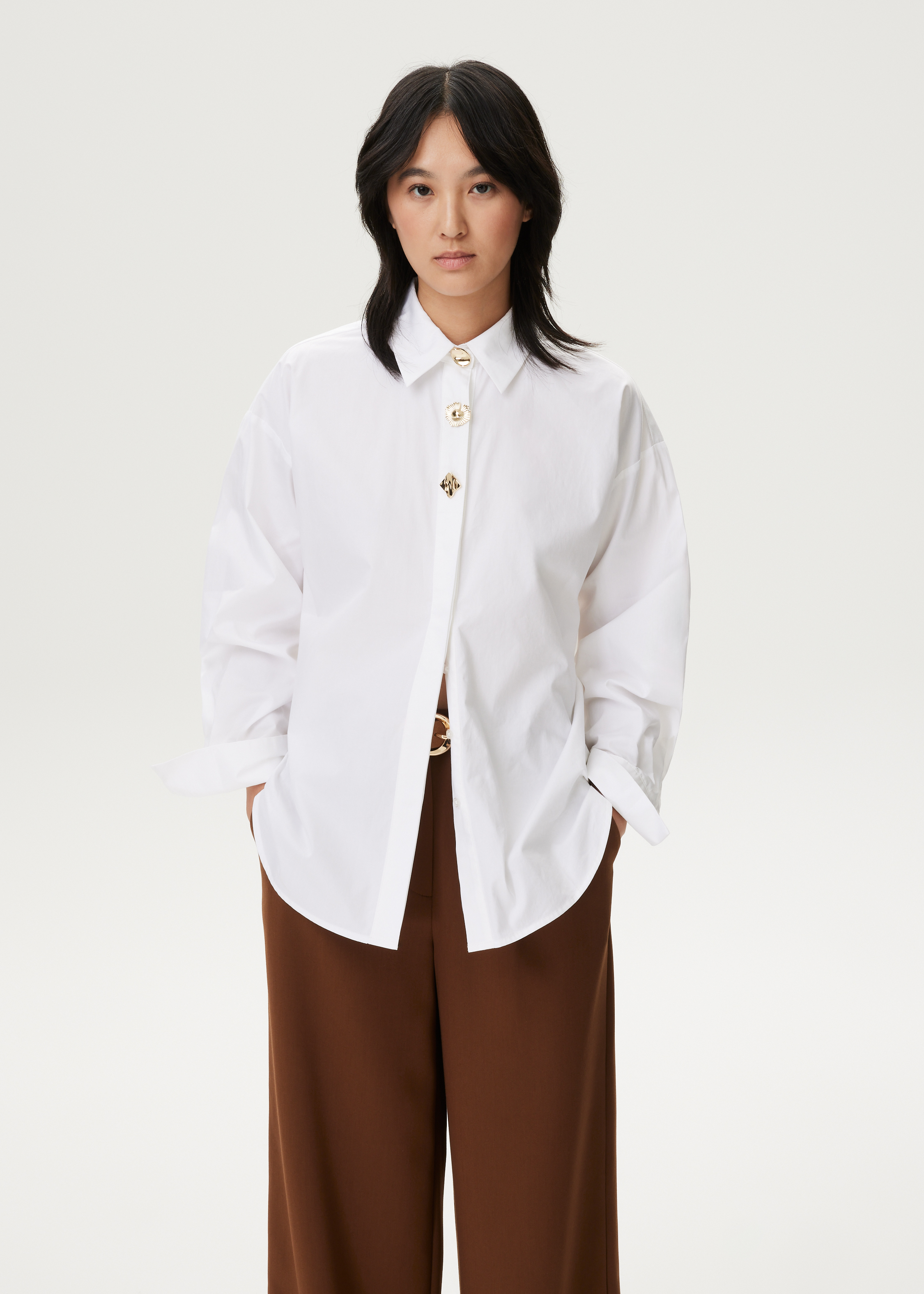 Blouse met knoopdetails