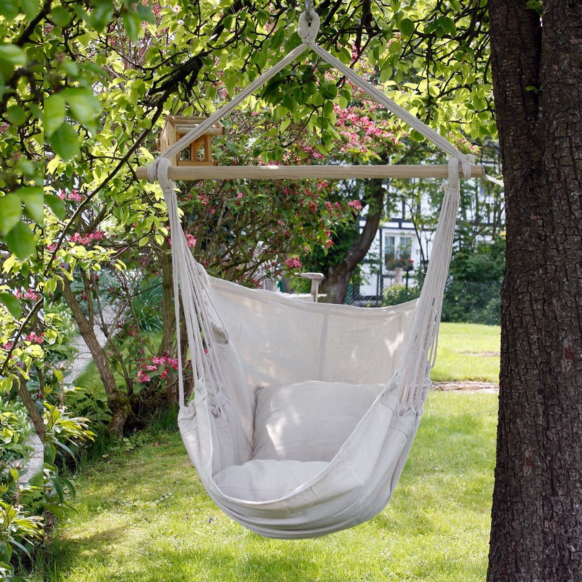 ECD Duitsland Beige Hangstoel met Zwart Frame 208 cm, Hangstoelschommel van Katoen met 2 Kussens tot 120 kg, Vrijstaand Hangstoelframe, Metalen Hangstoelstandaard