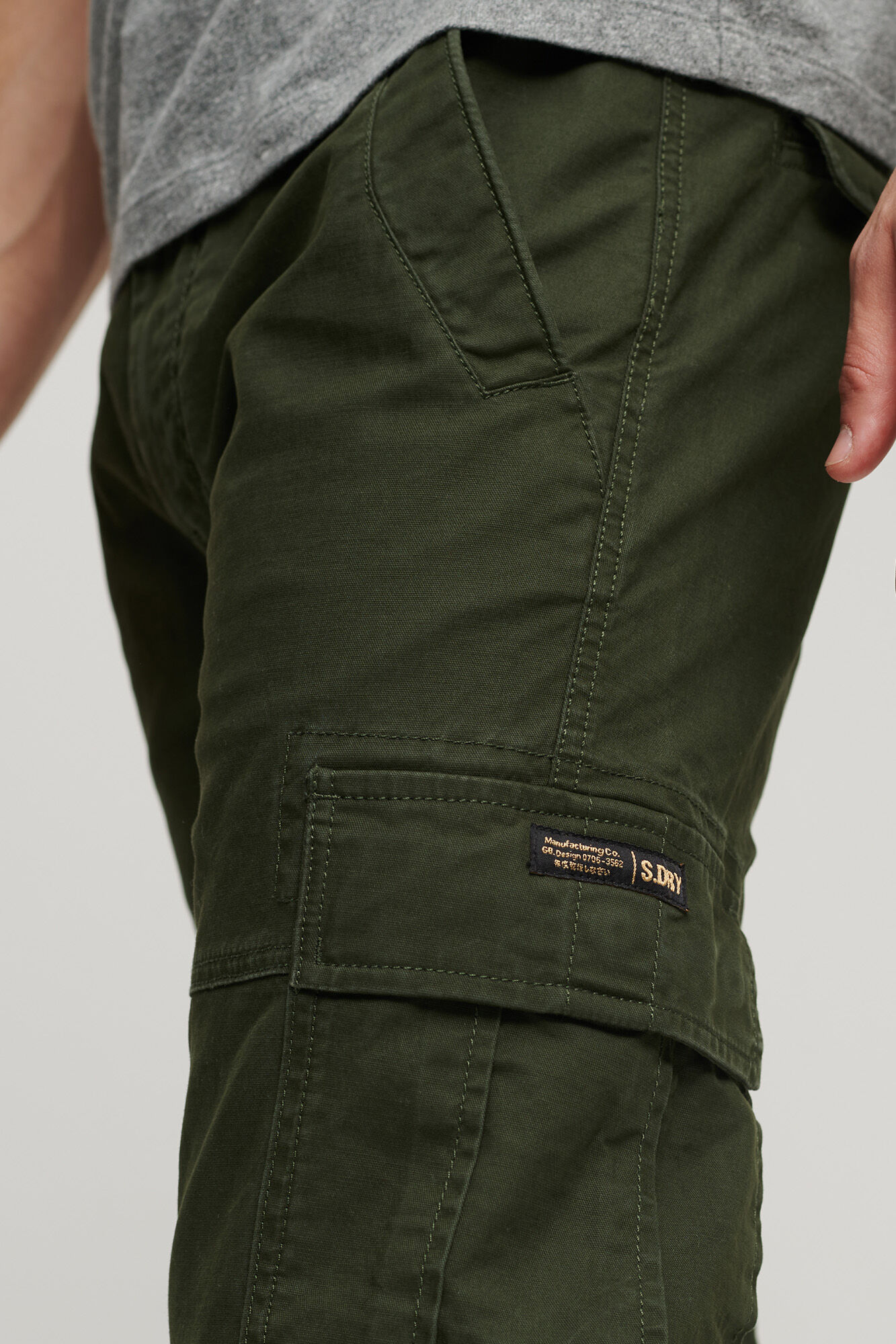 Calças Cargo Core