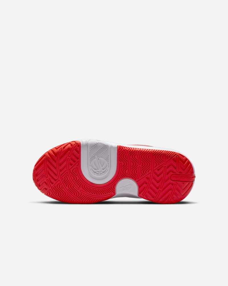 Chaussures de basket Nike Team Hustle D 11 Blanc & Rouge pour enfant