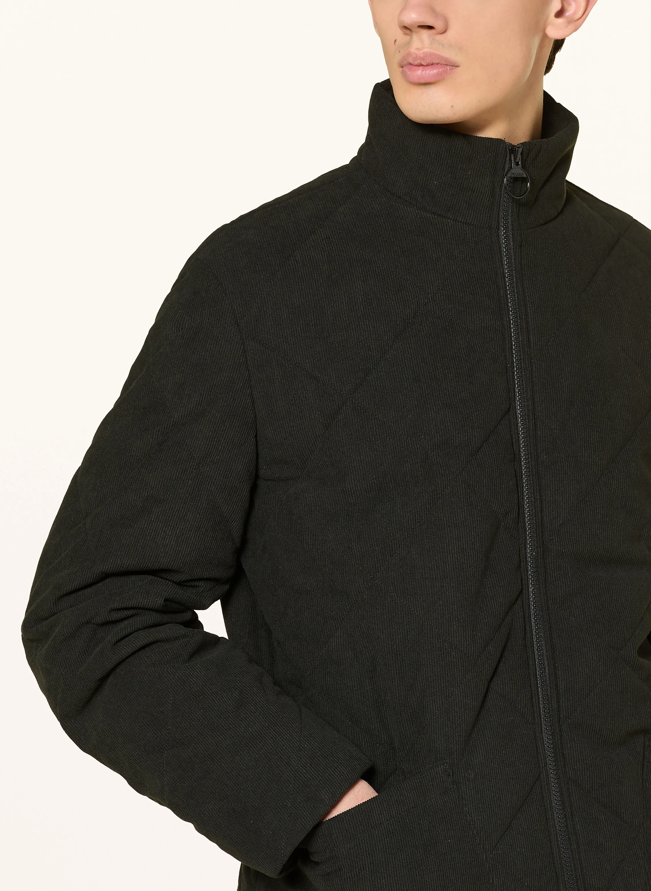 Barbour Steppjacke LIDDESDALE aus Cord