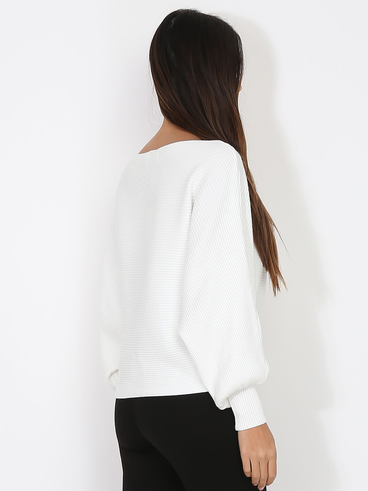 Pull classique en maille côtelée- Blanc
