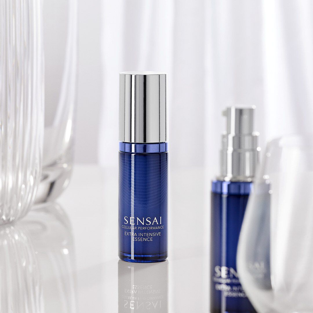 SENSAI CELLULAR PERFORMANCE Extra Intensve Essence - 40ml