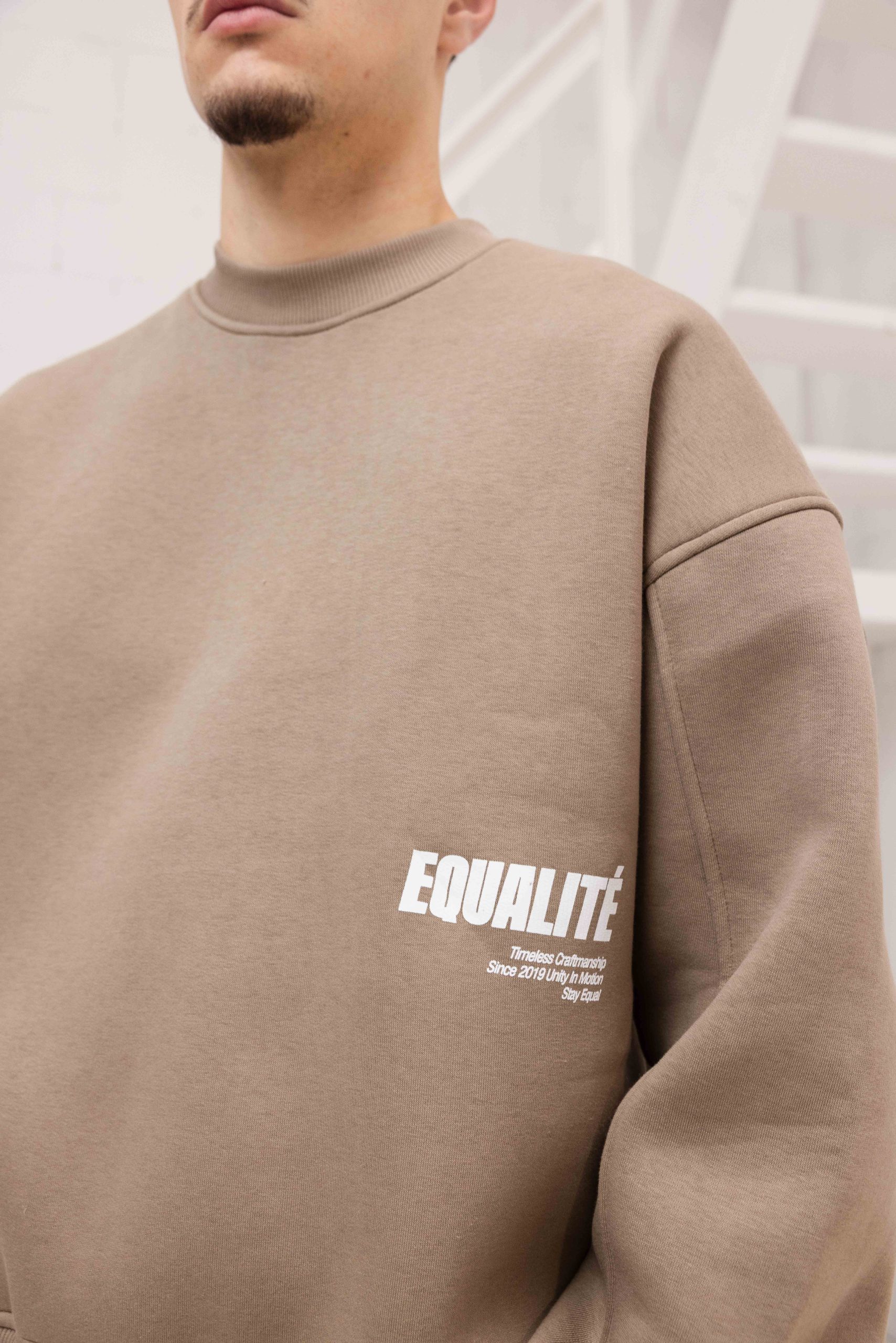 Equalité Elia Sweater Heren Beige