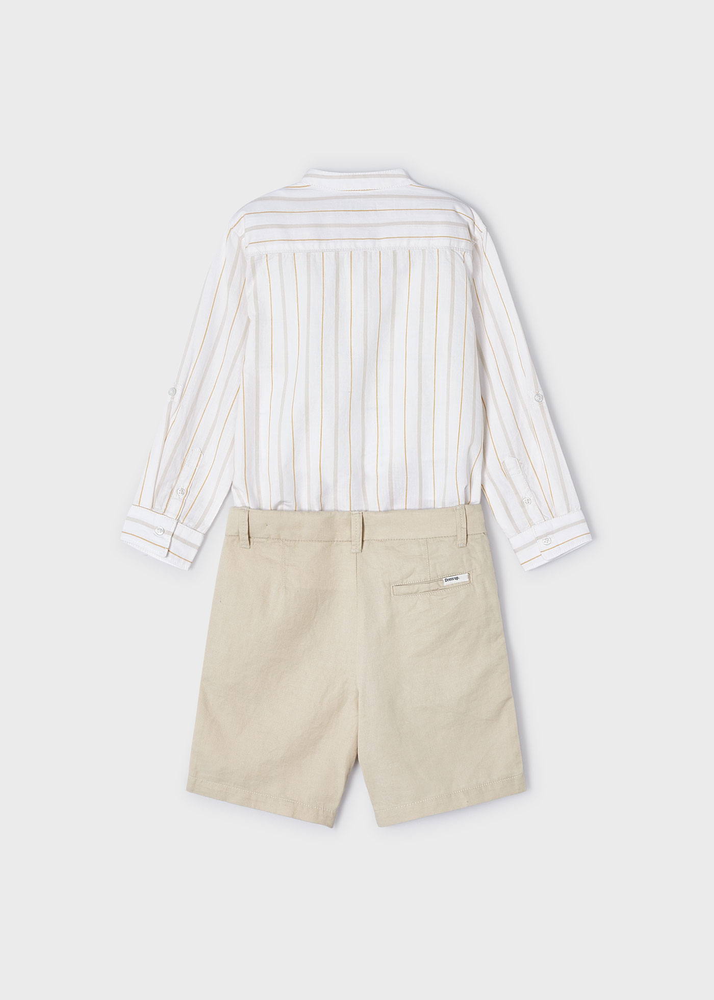 Conjunto de duas peças Better Cotton para meninos, em ráfia.