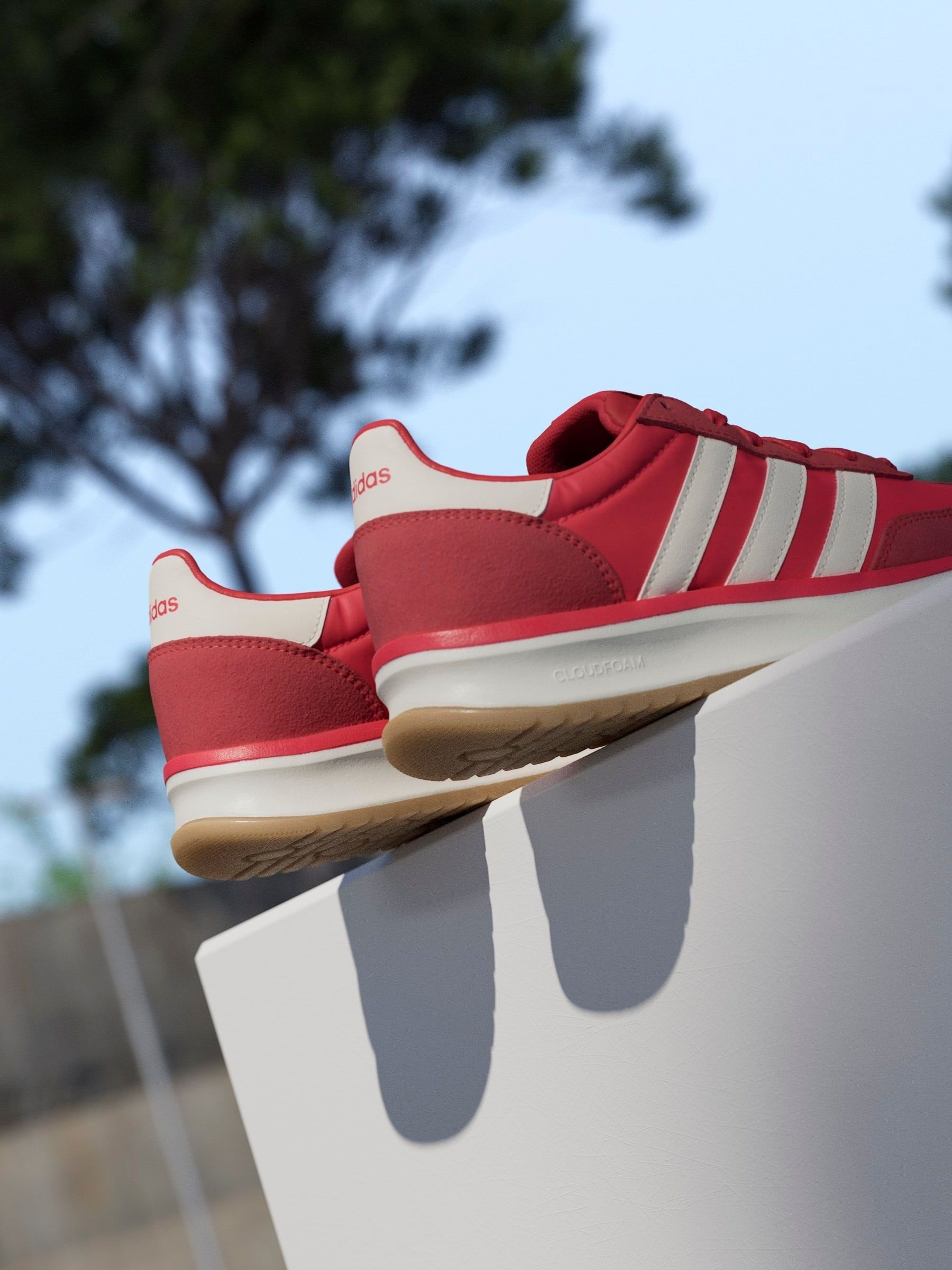Donkerrood - Adidas - 70s hardloopsneakers