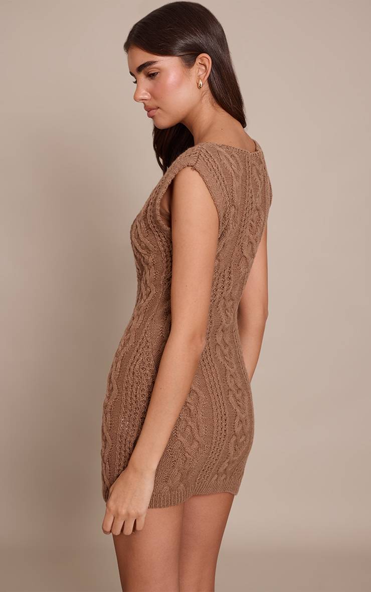 Taupe Robe Courte Mini En Maille Torsadée À Manches Courtes
