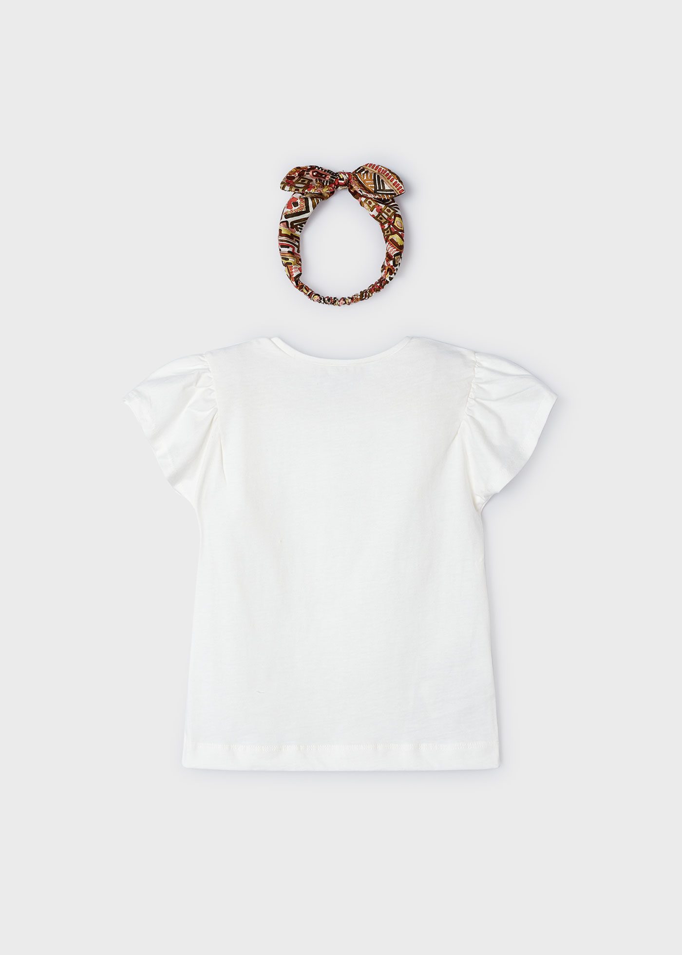 Camiseta infantil Better Cotton com faixa de cabelo