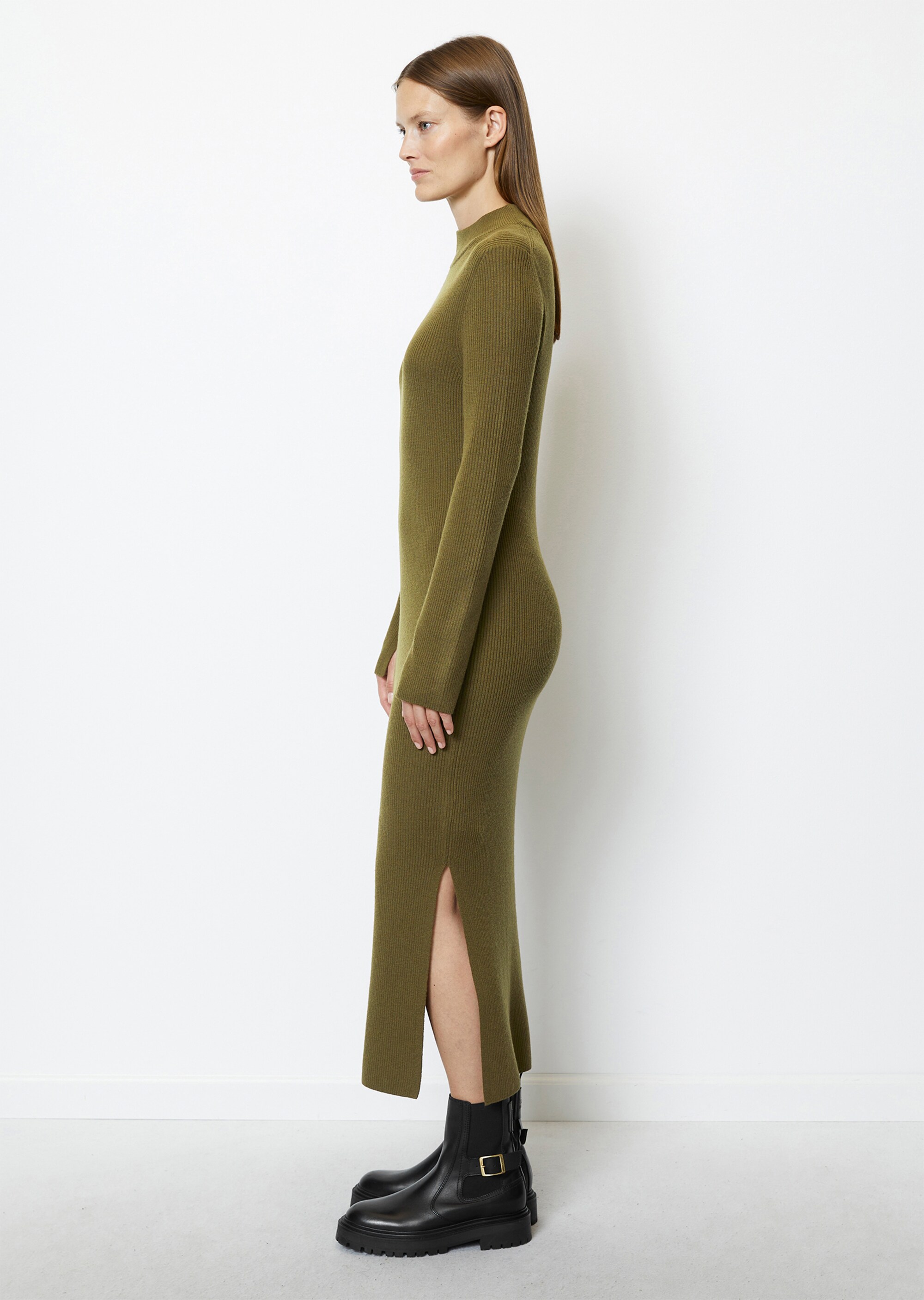 Rippstrickkleid shapedmit Viskose-Anteil