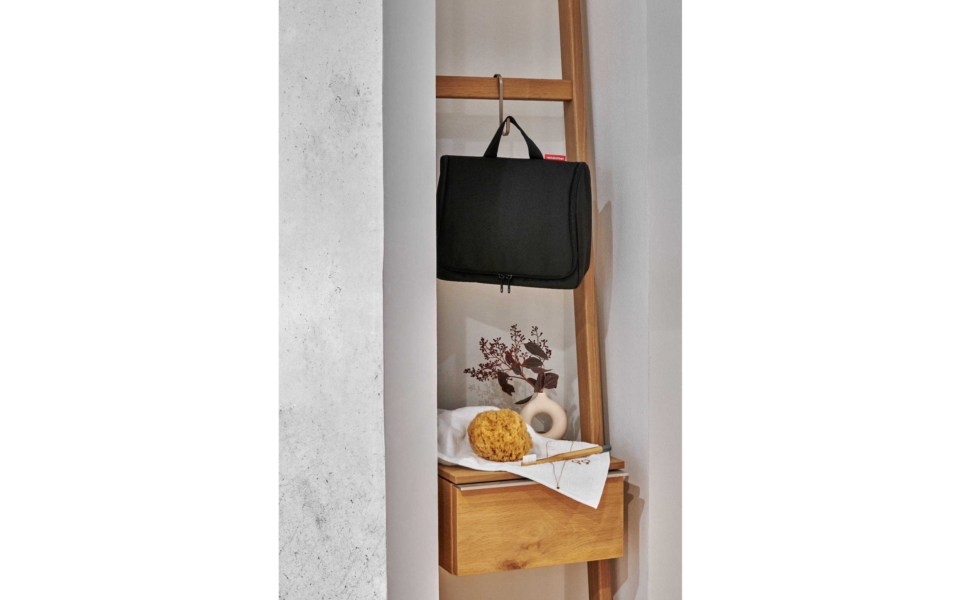 Toiletbag XL, black, 4l