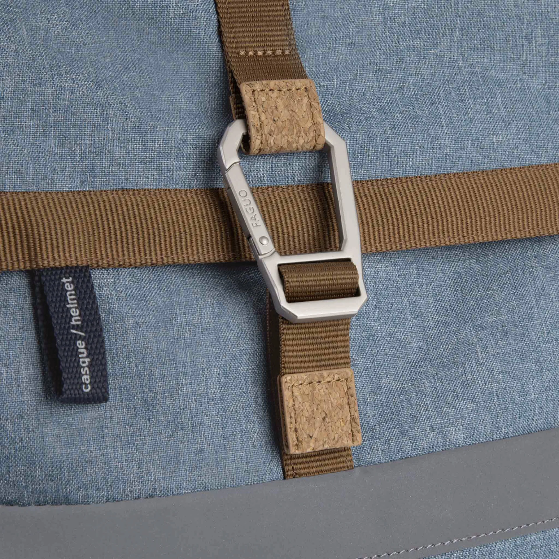 Sac à dos bleu vegan polyester recyclé - modèle cycling medium