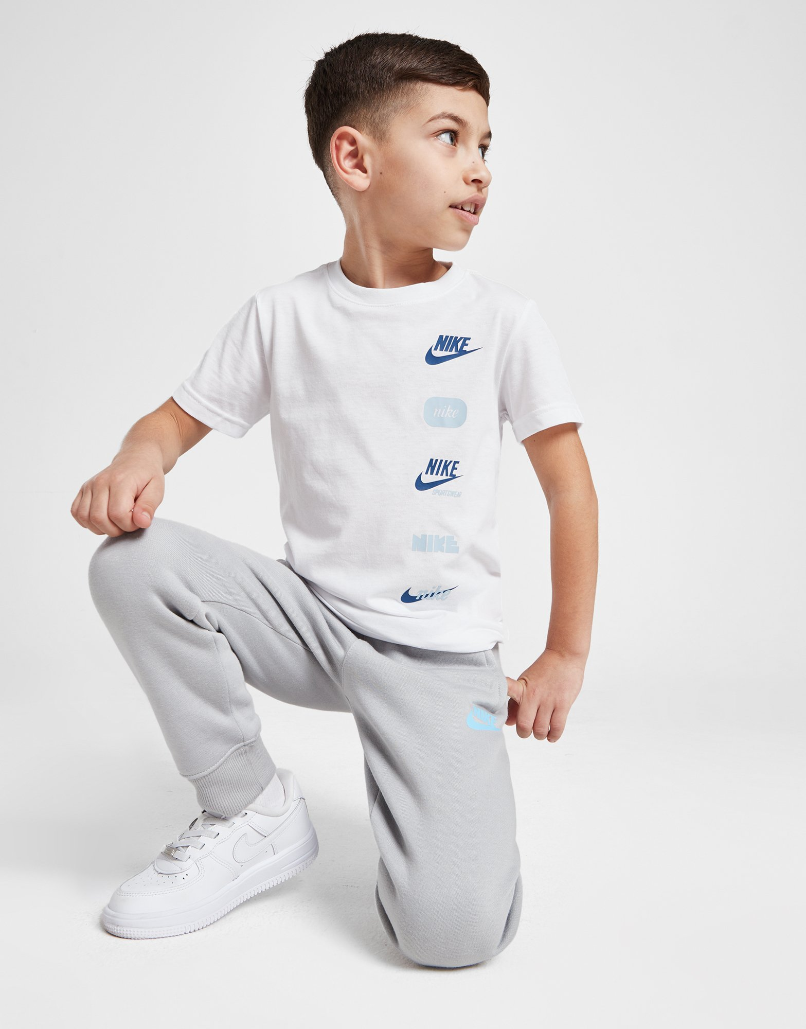 Nike T-shirt Club Badge Enfant