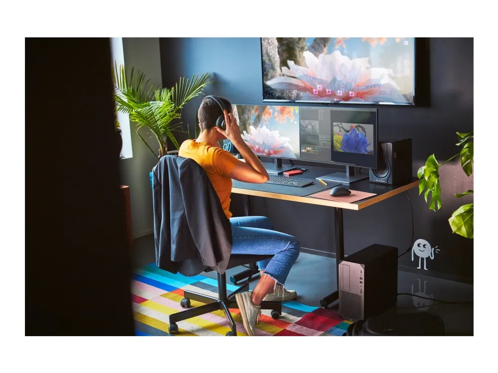 HP Workstation Z2 G9 - Tower 4U - 1 x Core i9 i9-14900K / op til 6 GHz - RAM 64 GB - SSD 1 TB - HP Z Turbo Drive, NVMe, TLC - UHD Graphics 770 - Gigabit Ethernet - Win 11 Pro - skærm: ingen - sort - Smart Buy