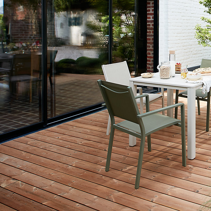 Rail alu avec clips pour lame de terrasse Areto