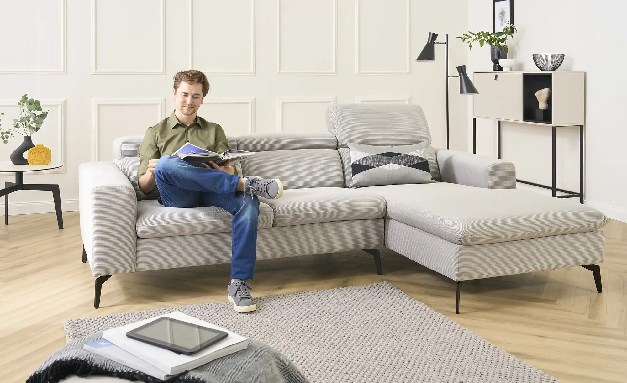 Ecksofa in Cordstoff Liselotta