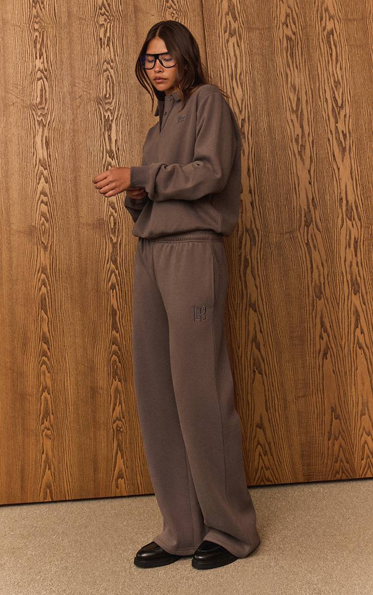 Charbon Pantalon De Jogging À Jambe Droite Prettylittlething