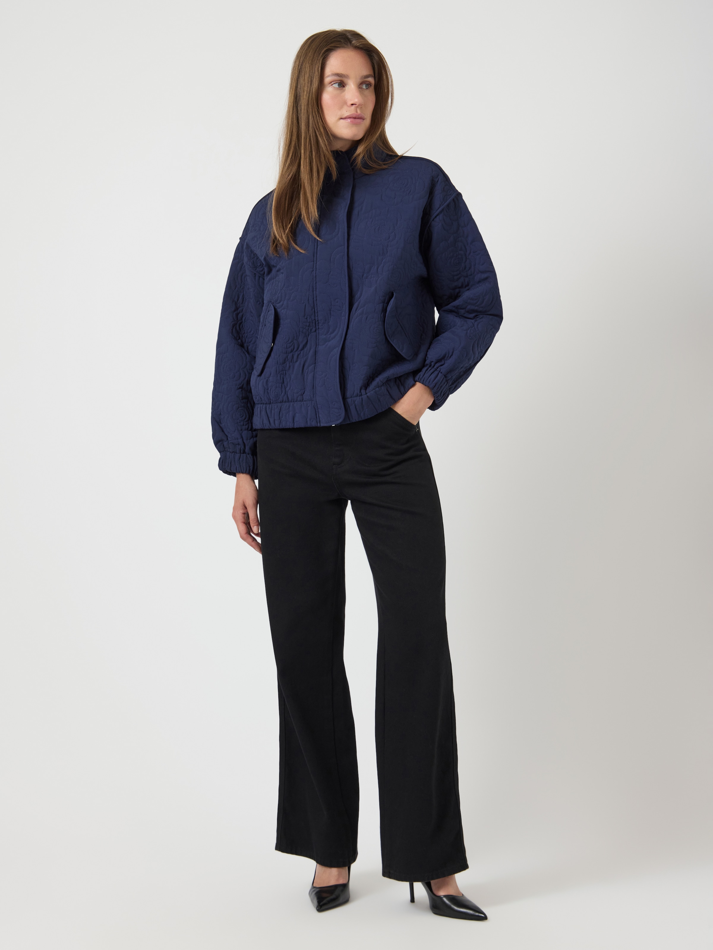 Y.A.S Blouson »YASFIPURA LS QUILTED JACKET S. NOOS« ohne Kapuze