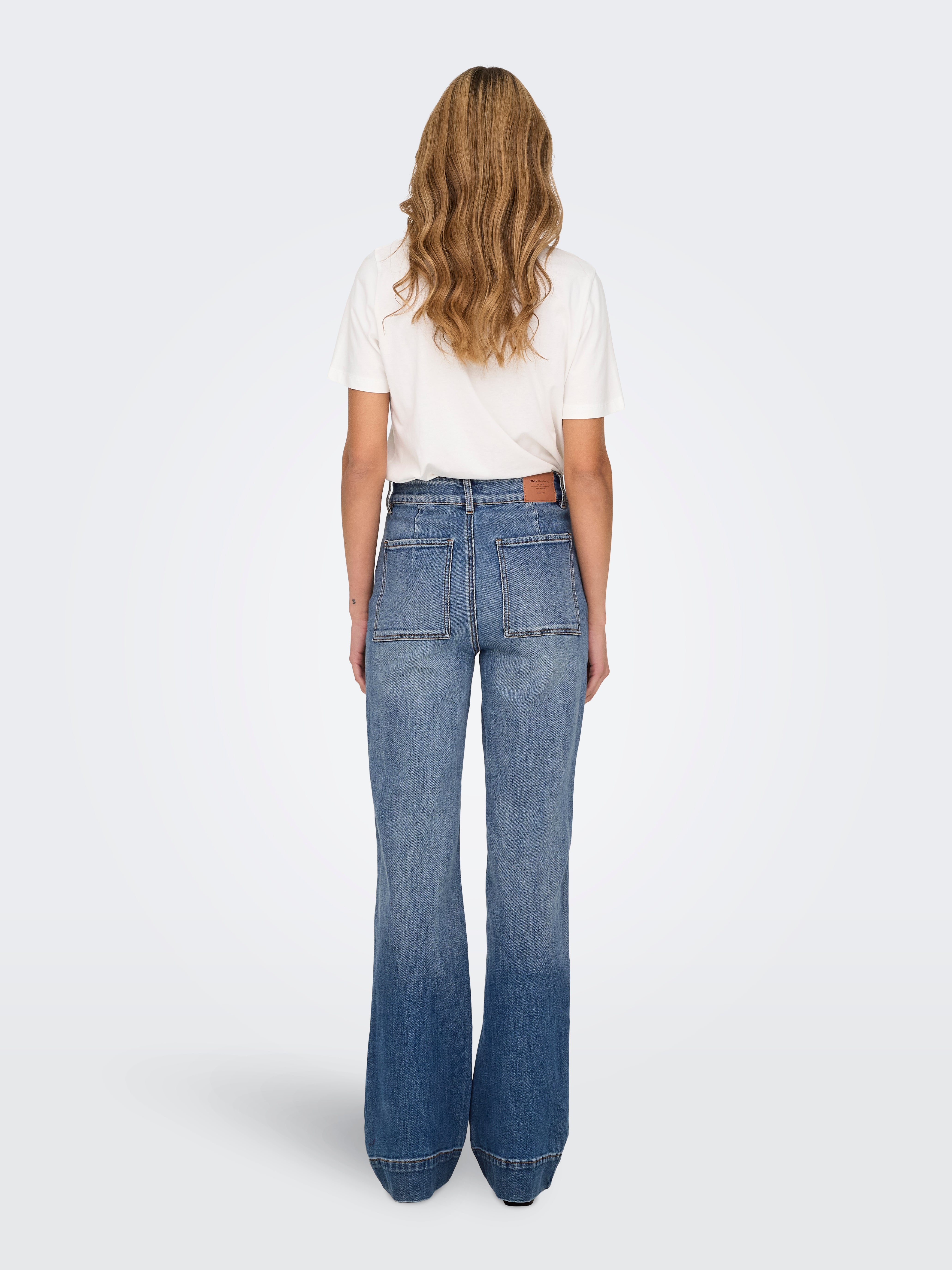 ONLJUICY Hohe Taille Weiter Beinschnitt Jeans Medium Blue Denim