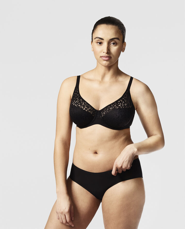 Chantelle Norah Covering molded bra Black