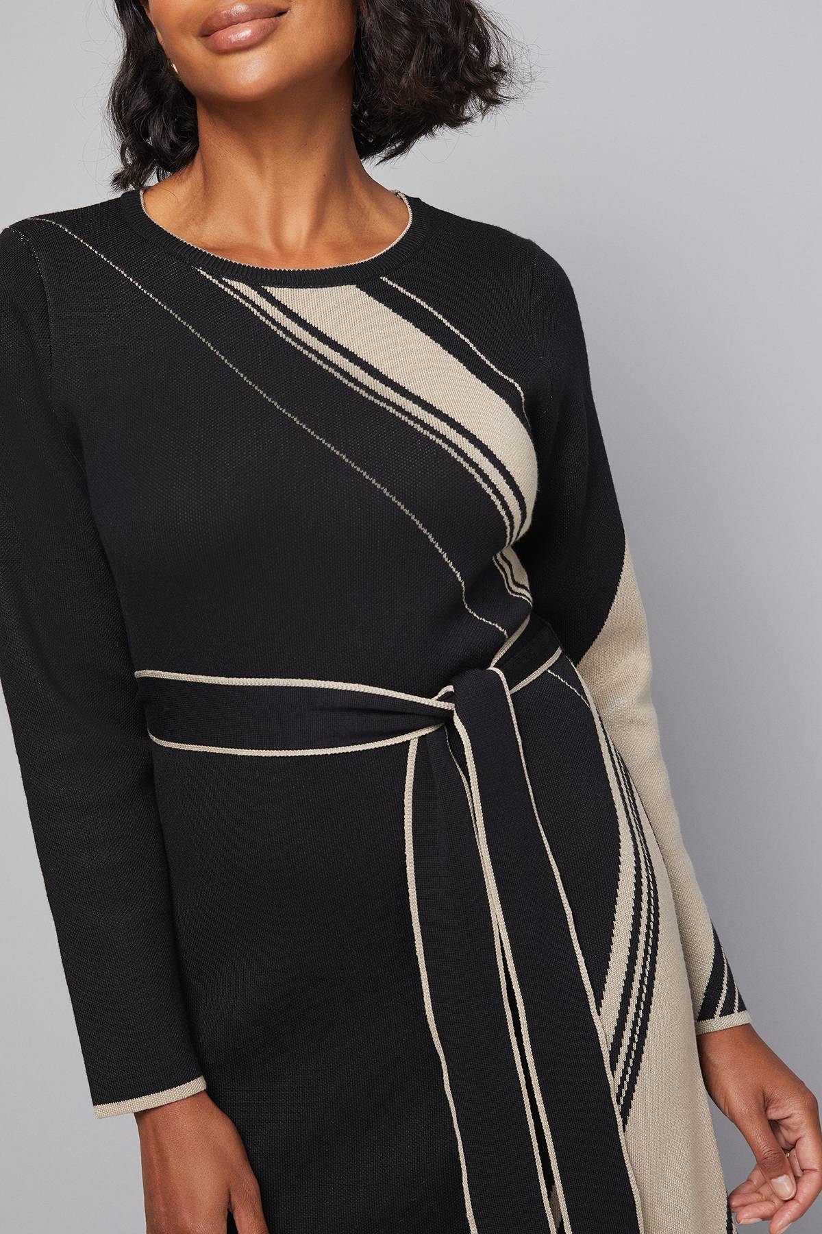Wallis Robe Tricotée Jacquard Asymétrique