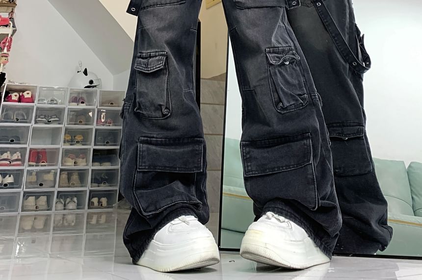 RONIN - Low Rise Washed Wide Leg Cargo Jeans