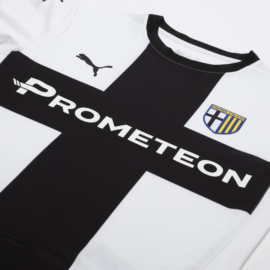 Parme Maillot Domicile 2024/25