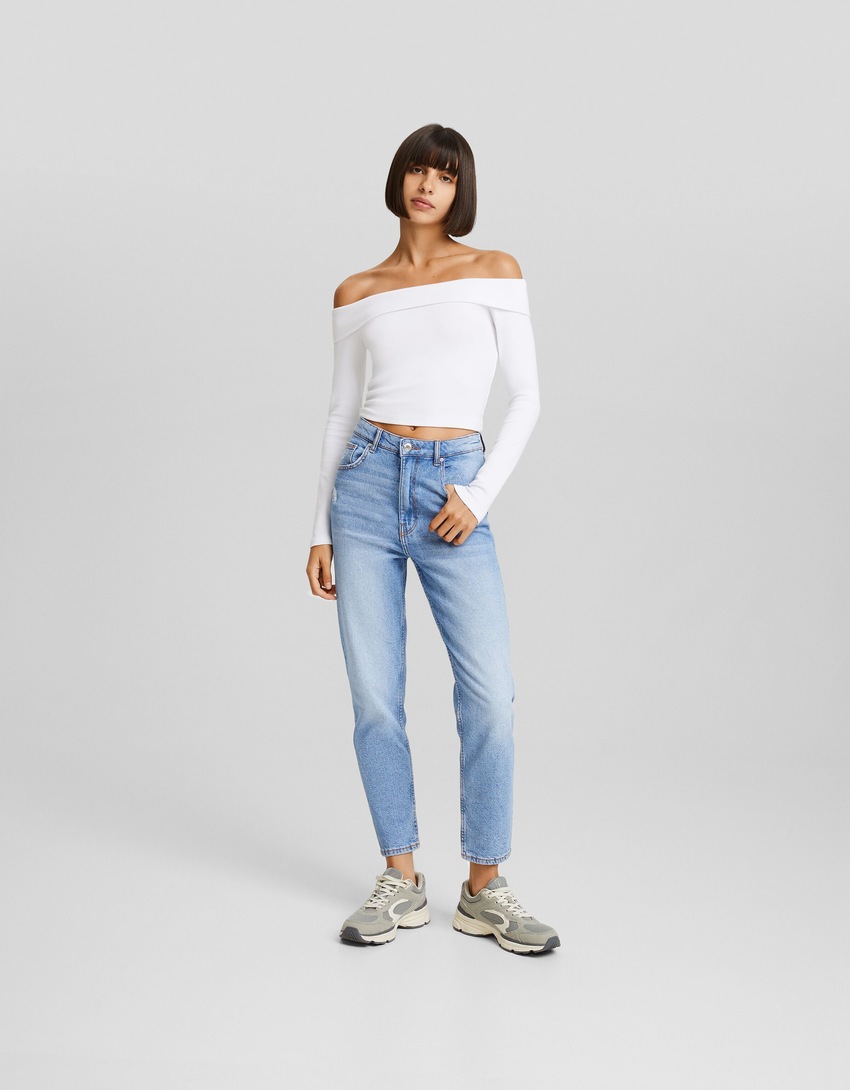 calças jeans confortáveis de mãe