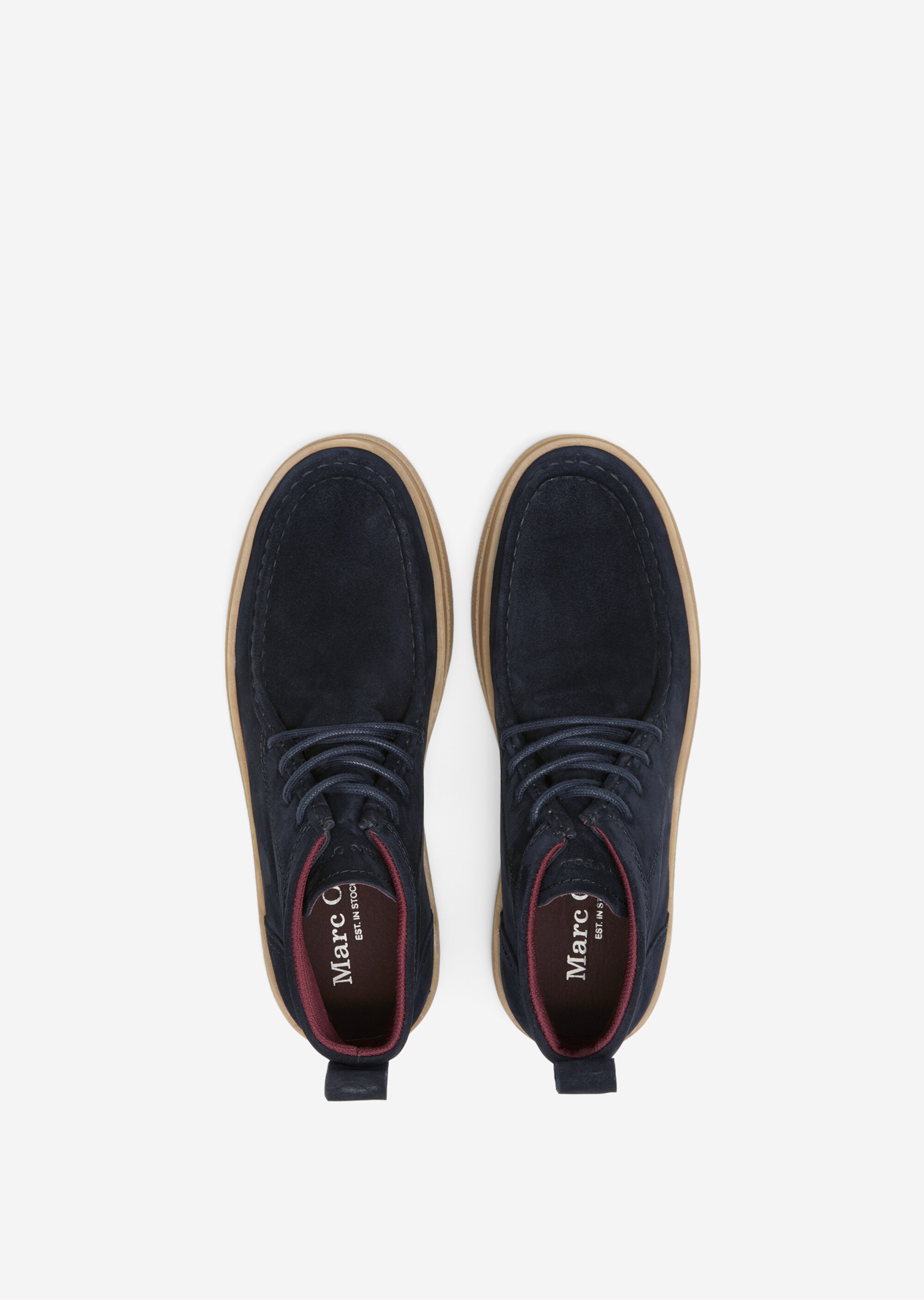 Schnürstiefel aus softem Veloursleder