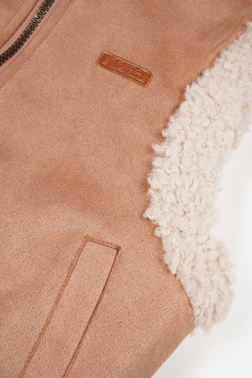 NONO reversible teddy bodywarmer Kenna ecru/lichtbruin